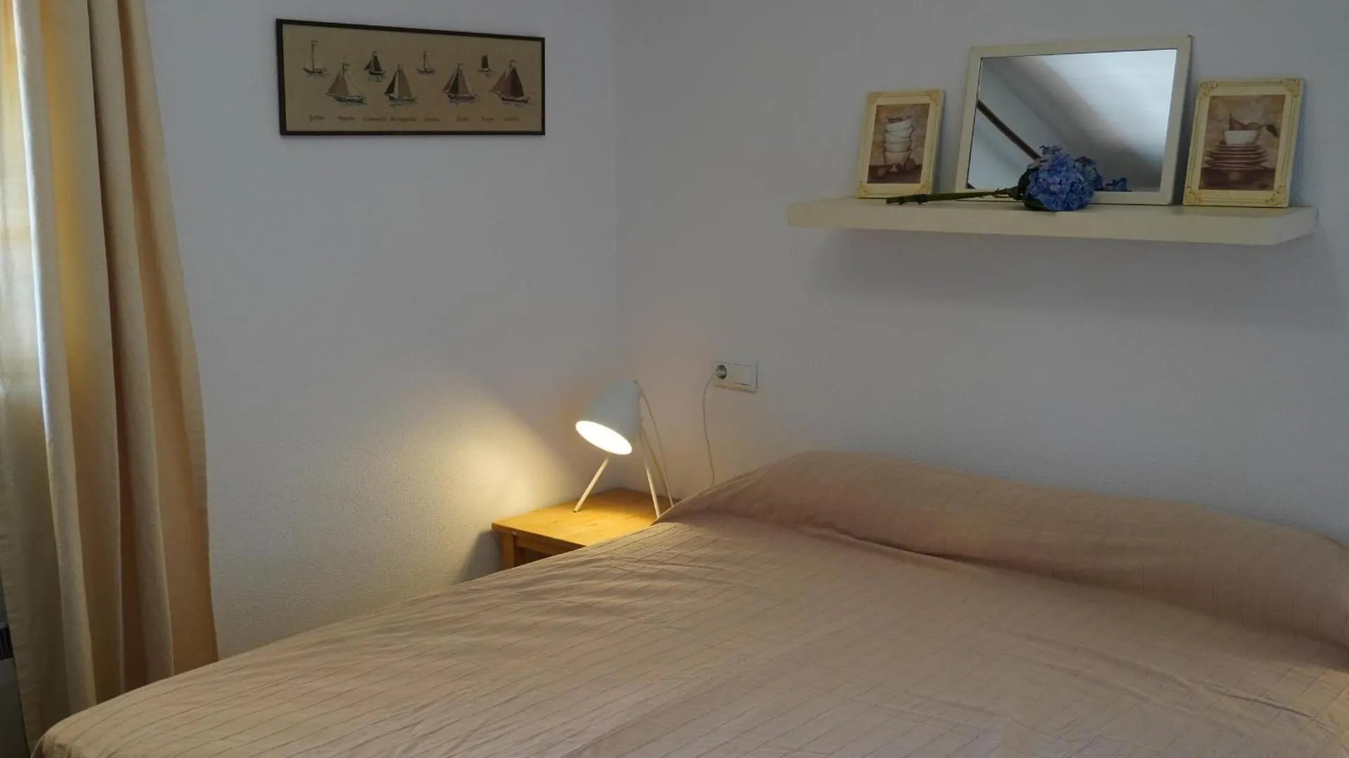 Casa A Solric Con Piscina Compartida, 3 Habitaciones, Cerca De L'Estartit Y Playas - Es-323-40 0*,