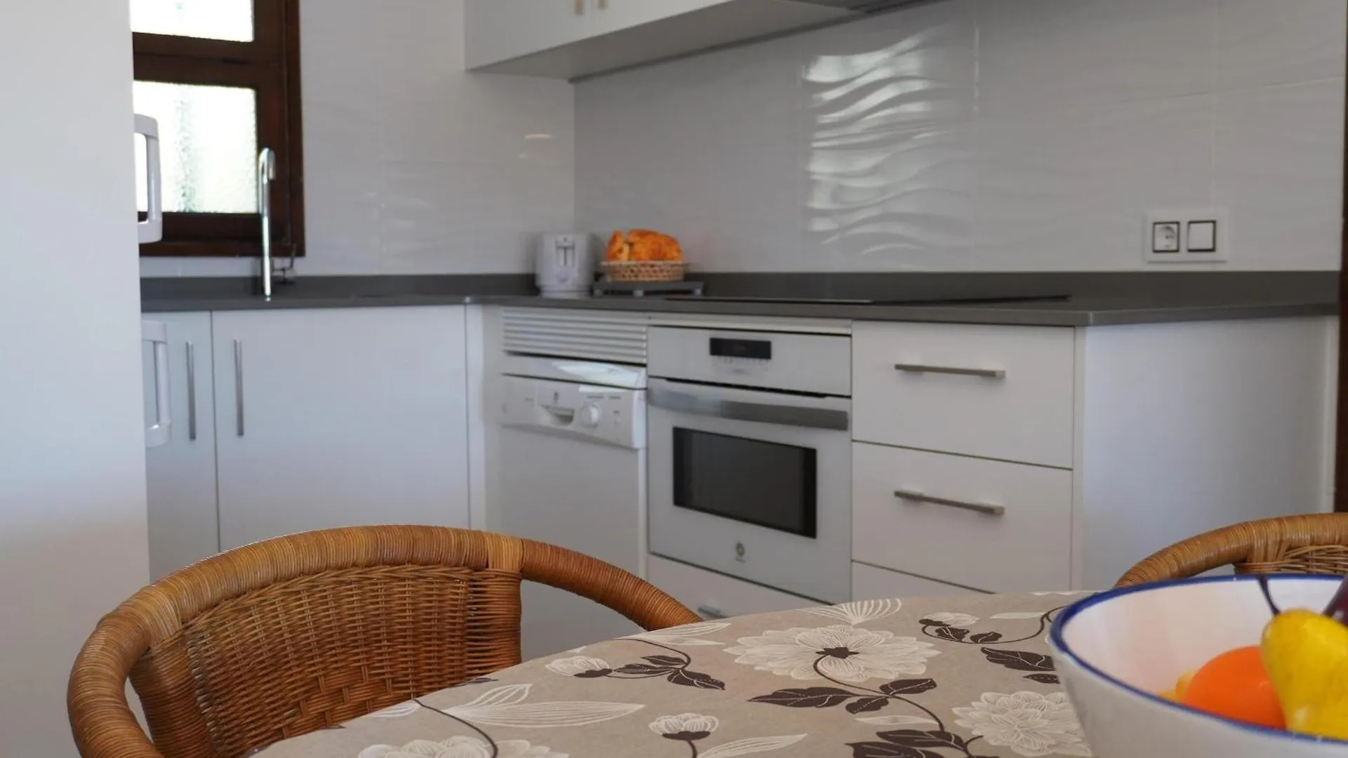 Casa A Solric Con Piscina Compartida, 3 Habitaciones, Cerca De L'Estartit Y Playas - Es-323-40 0*,