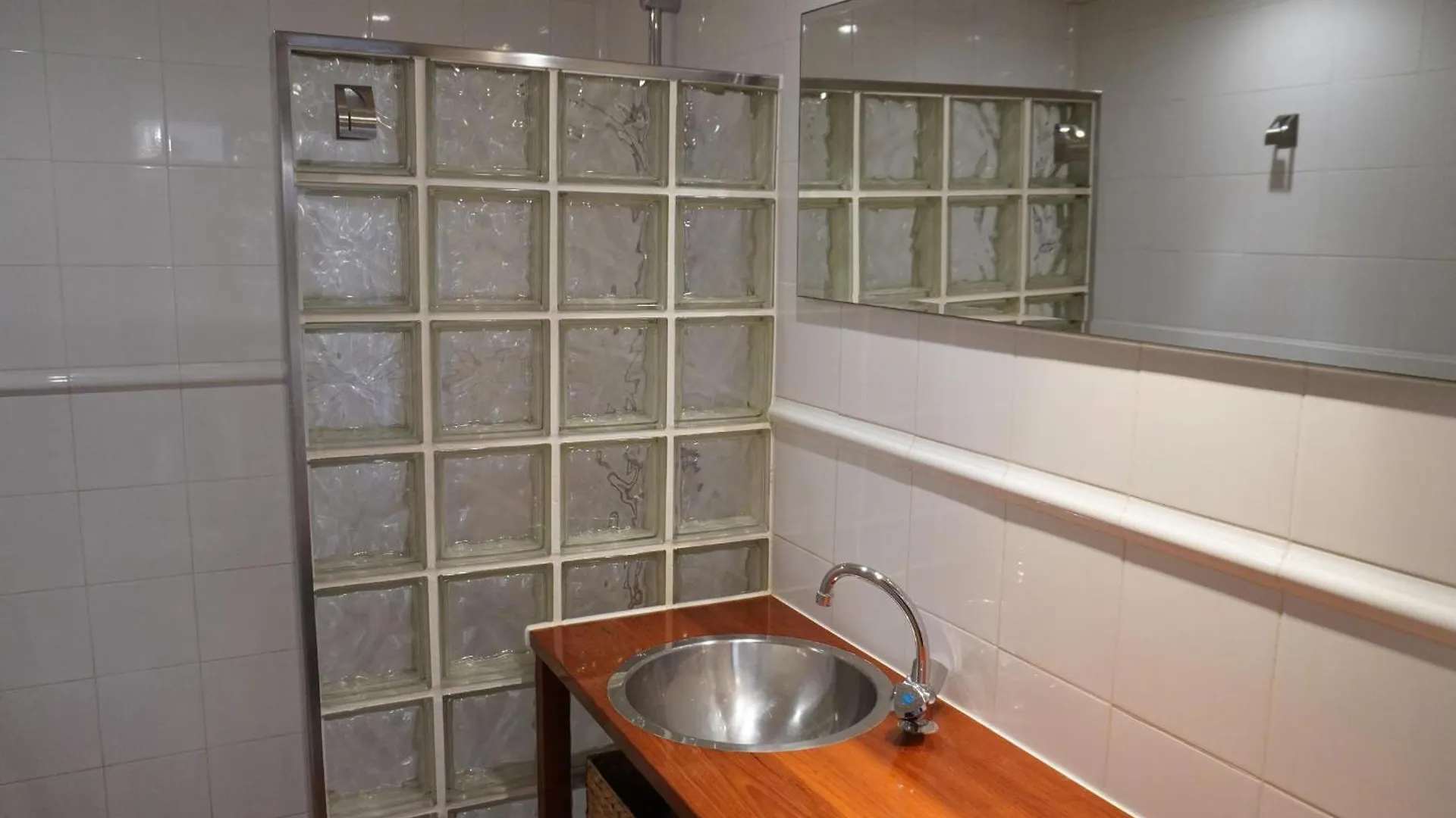 Casa A Solric Con Piscina Compartida, 3 Habitaciones, Cerca De L'Estartit Y Playas - Es-323-40 Spain